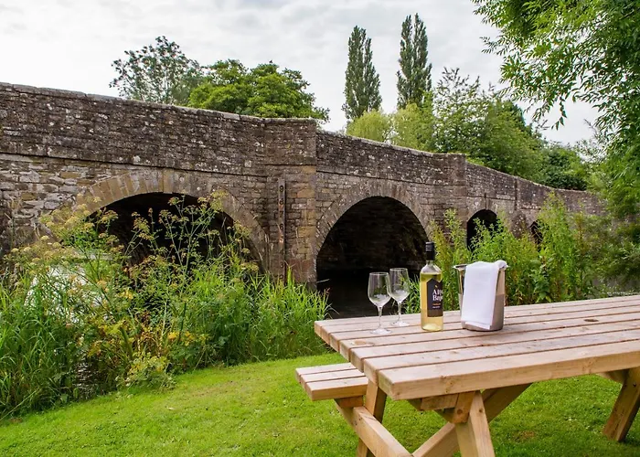 Discover the Best Hotels in Leominster: Your Guide to Staying in the Heart of the Herefordshire Countryside