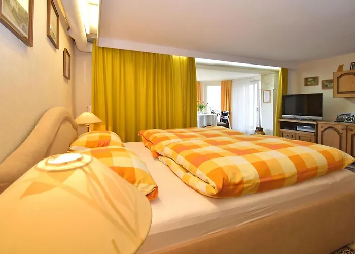 Tolle Parkmöglichkeiten beim Residenz Hotel Detmold