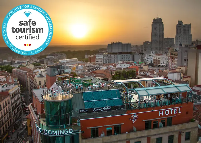 Mejores Hoteles Gran Vía Madrid con Desayuno