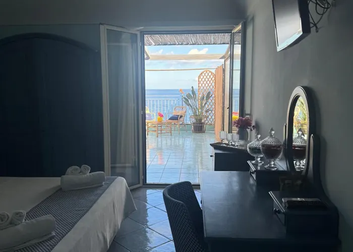 I Migliori Hotel a Ventotene