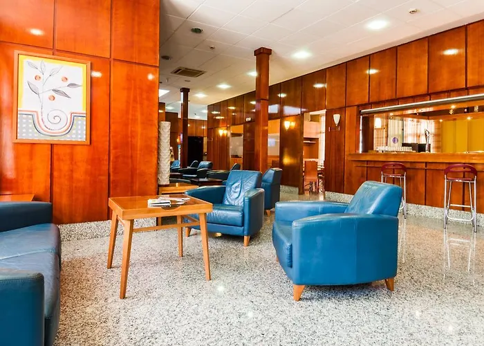 Mejores hoteles en Pinto Madrid con piscina