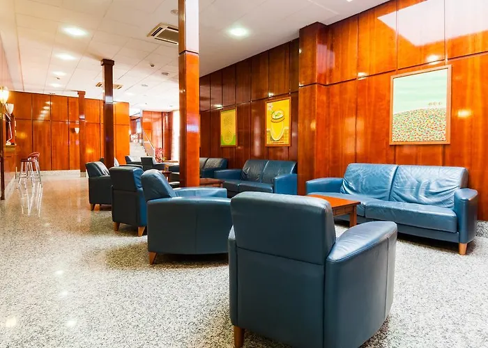 Mejores hoteles en Pinto Madrid con piscina