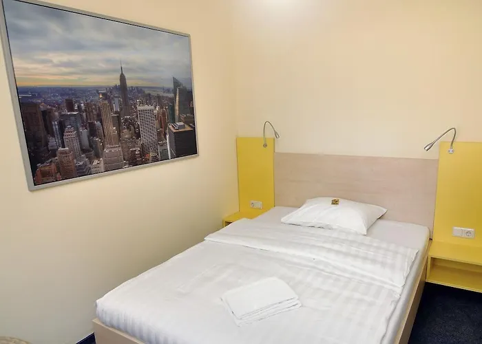 Top Hotels In Weeze Für Parookaville