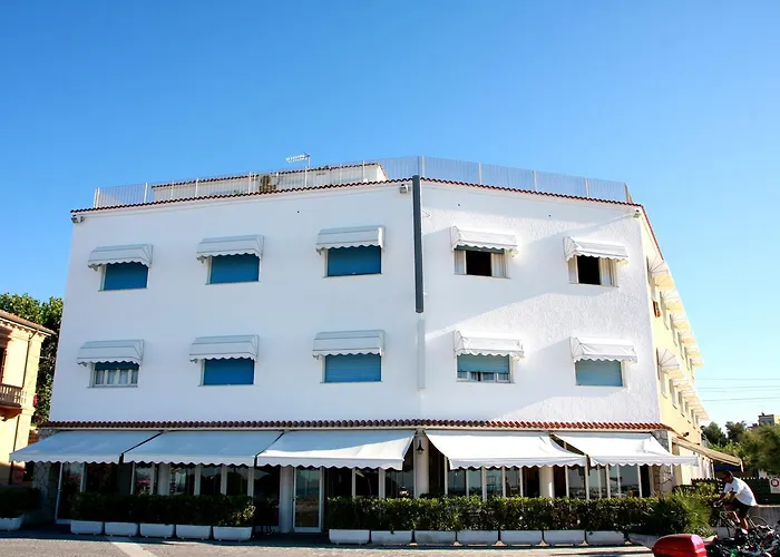 L'Hotel Caravan di Pesaro