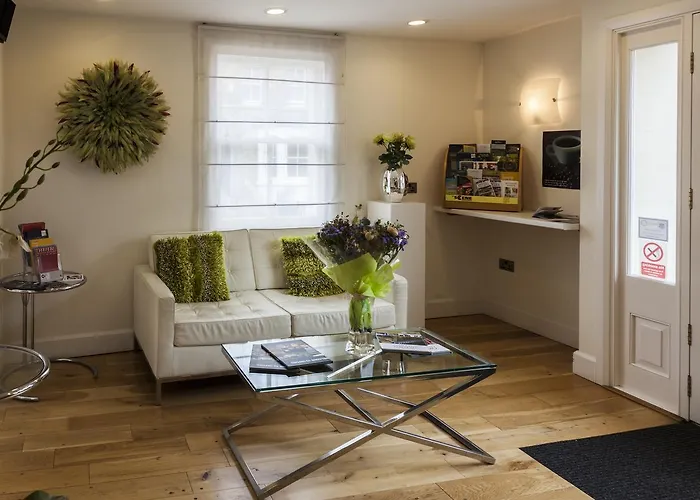 Best Oxford UK Hotels for Unique Stays