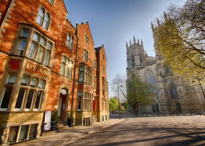 Best Hotels in York with Free Parking