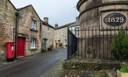 The Georgian-era water tank and tiny cottages in Youlgrave, Peak District National Park