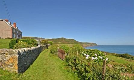 2 Ivy Cove, Lannacombe, South Devon
