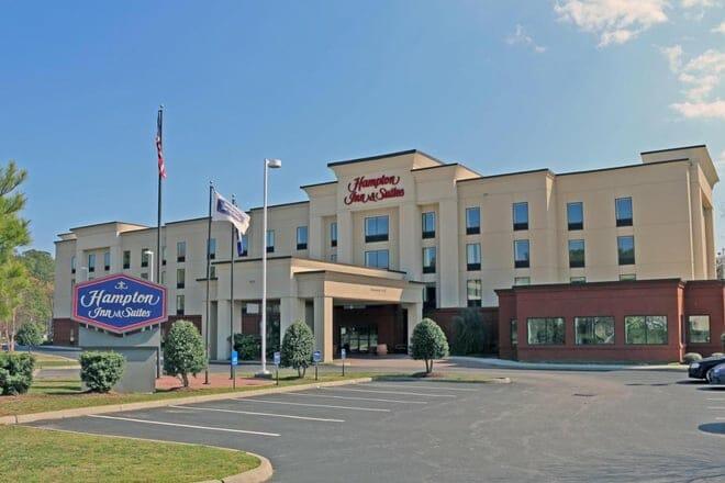 hampton inn & suites norfolk-airport