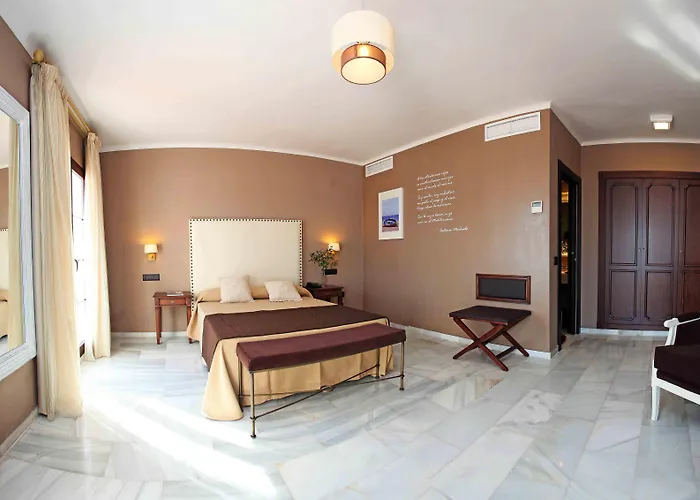 Top-Rated Riu Hotels in Benalmadena Puerto Marina