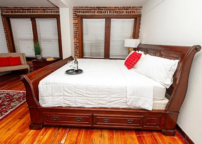 Best Hotels in DeLand, Florida
